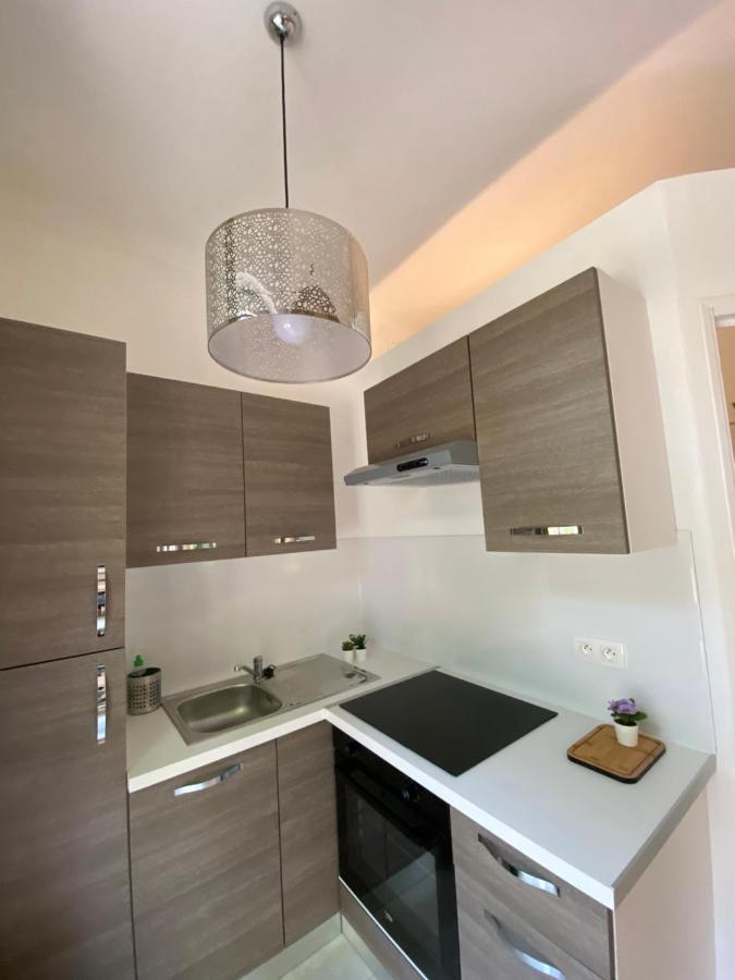 L Annexe 50M De La Plage Bandol Esterno foto